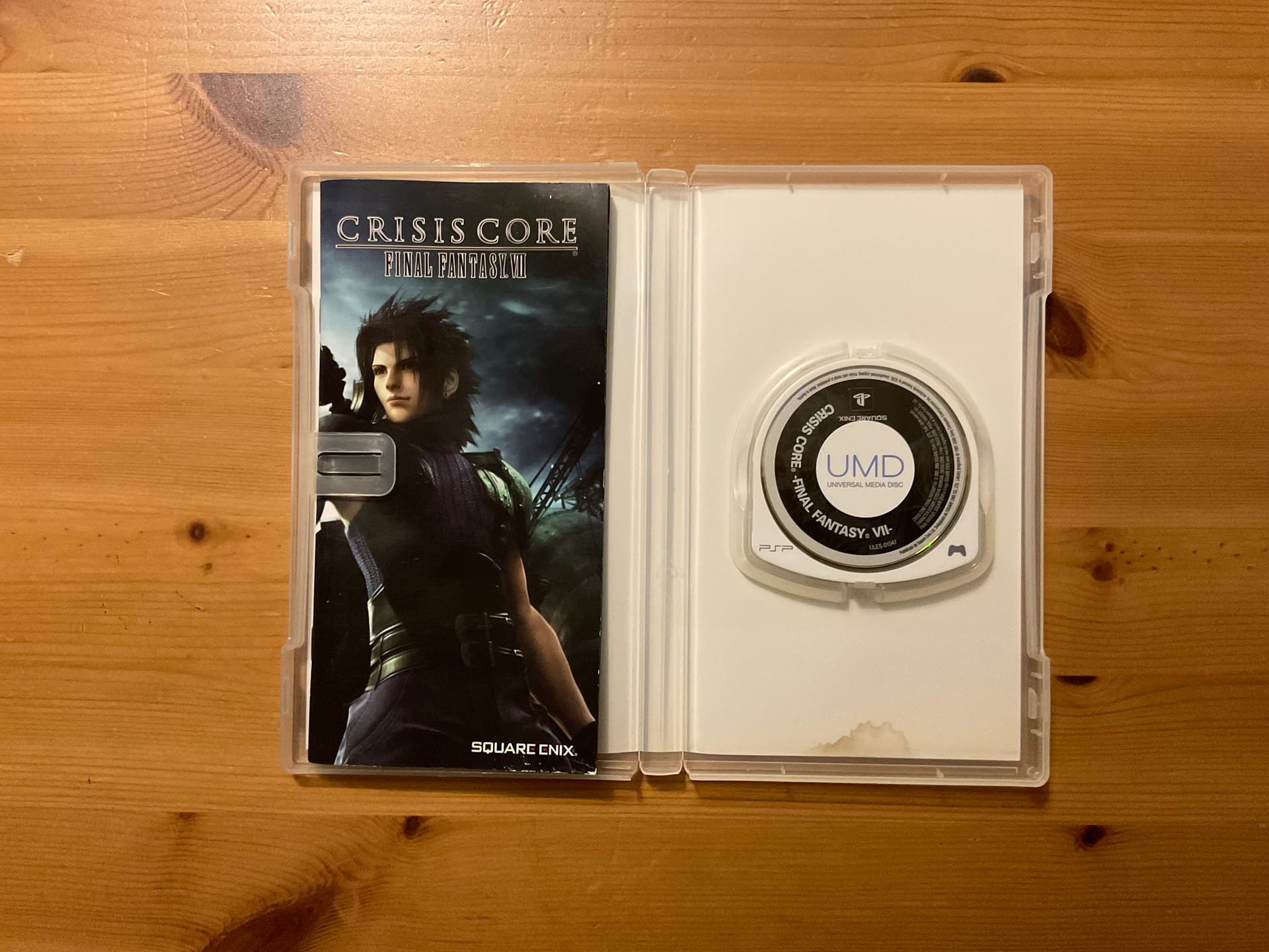 Final Fantasy 7 Crisis Core - Image 3