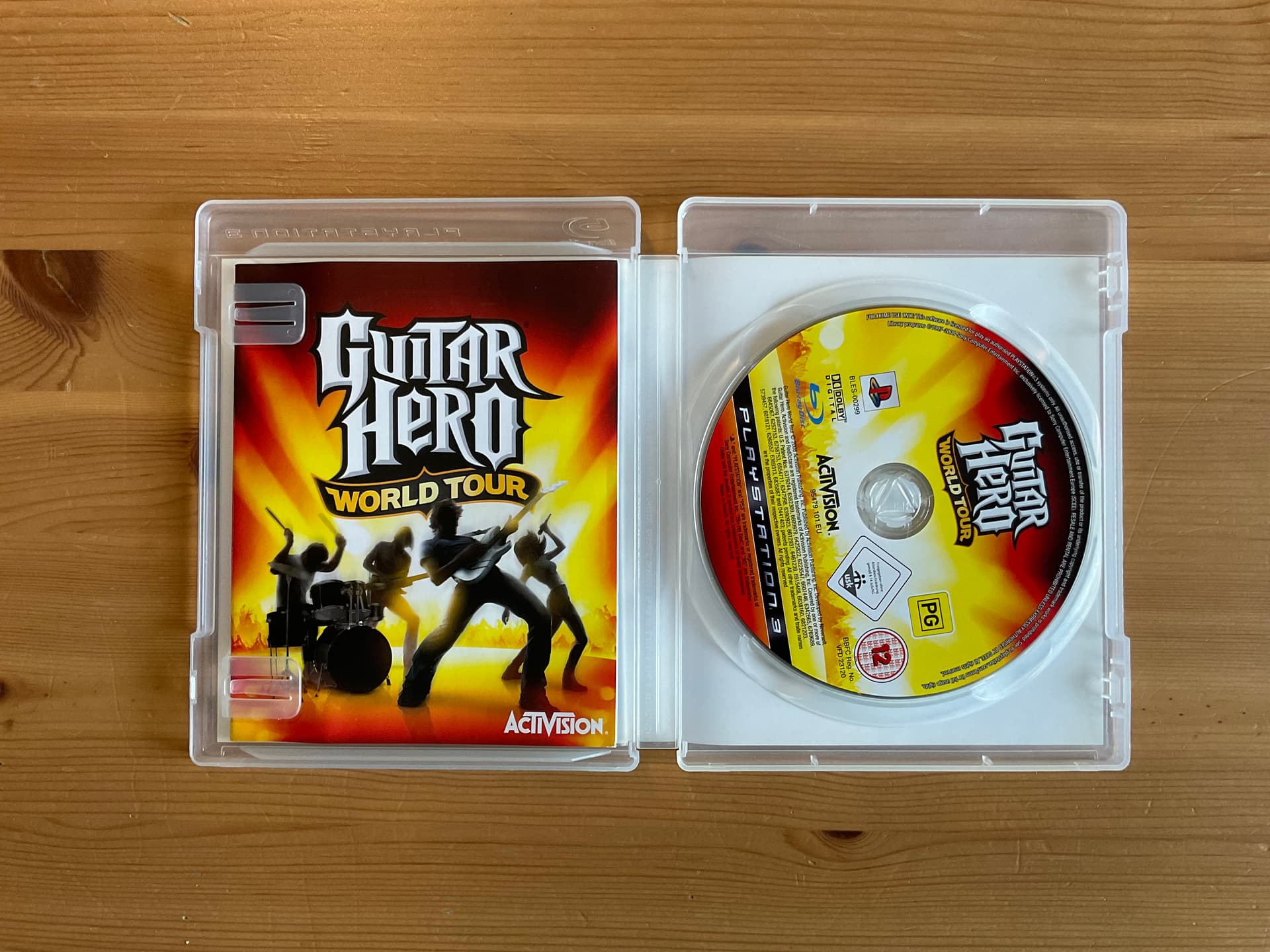 Guitar Hero World Tour - Image 3