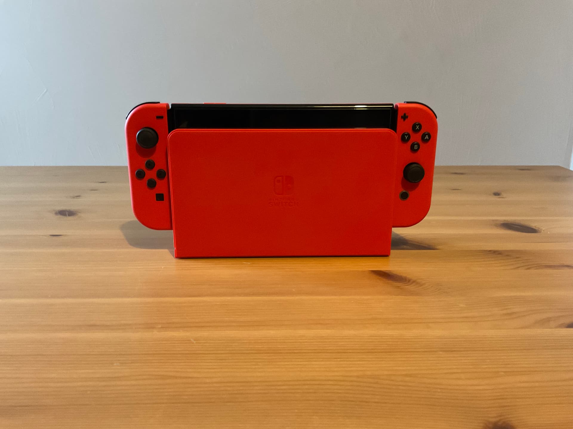 Nintendo Switch OLED - Image 1